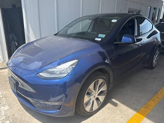 TESLA MODEL Y 2021 5YJYGDEE7MF270425 image